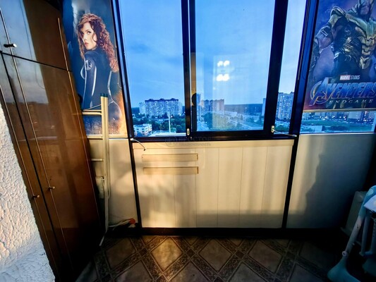 Продам однокомнатную (1-комн.) квартиру, Ленина ул, 25, Октябрьский рп