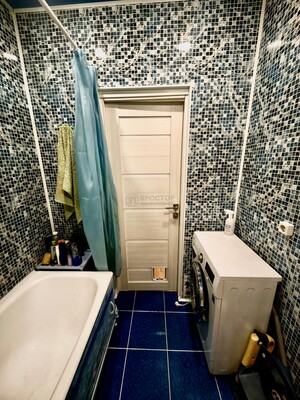 Продам однокомнатную (1-комн.) квартиру, Ленина ул, 25, Октябрьский рп