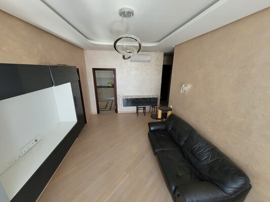 Продам трехкомнатную (3-комн.) квартиру, Адмирала Макарова ул, 6Бк2, Москва г