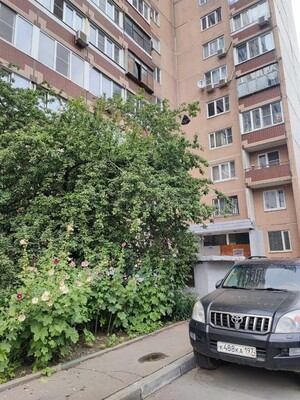 Продам трехкомнатную (3-комн.) квартиру, Ярославское ш, 2к2, Москва г