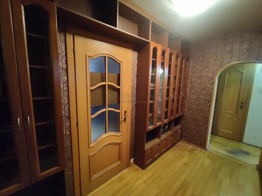 Продам трехкомнатную (3-комн.) квартиру, Ярославское ш, 2к2, Москва г