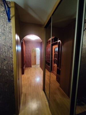 Продам трехкомнатную (3-комн.) квартиру, Ярославское ш, 2к2, Москва г