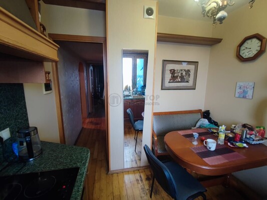 Продам трехкомнатную (3-комн.) квартиру, Ярославское ш, 2к2, Москва г