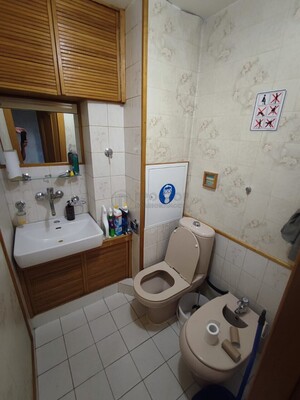 Продам трехкомнатную (3-комн.) квартиру, Ярославское ш, 2к2, Москва г