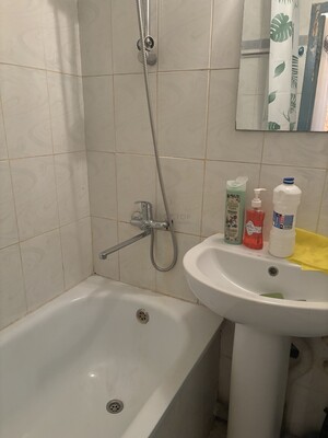 Продам однокомнатную (1-комн.) квартиру, Калараш ул, 5А, Люберцы г