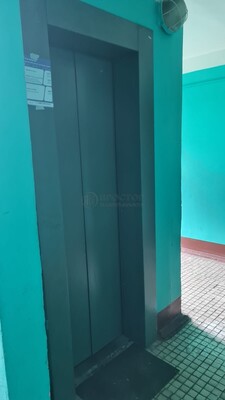 Продам трехкомнатную (3-комн.) квартиру, Шоссейная ул, 10, Люберцы г