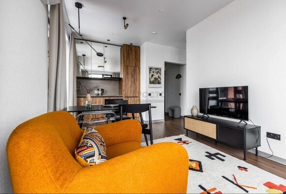 Продам двухкомнатную (2-комн.) квартиру, Окружной проезд, 10Б, Москва г