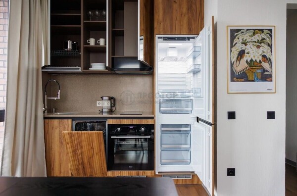 Продам двухкомнатную (2-комн.) квартиру, Окружной проезд, 10Б, Москва г