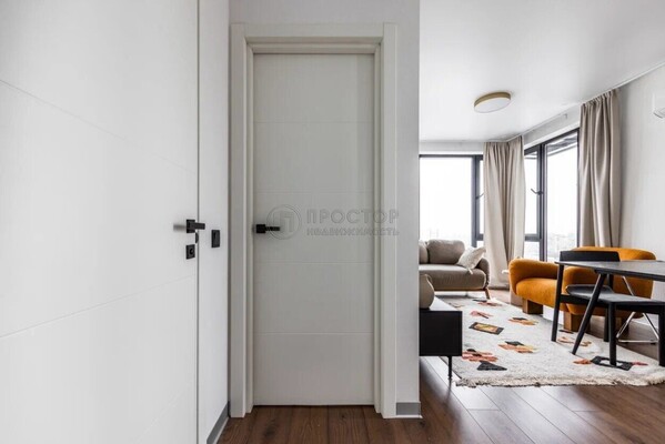 Продам двухкомнатную (2-комн.) квартиру, Окружной проезд, 10Б, Москва г