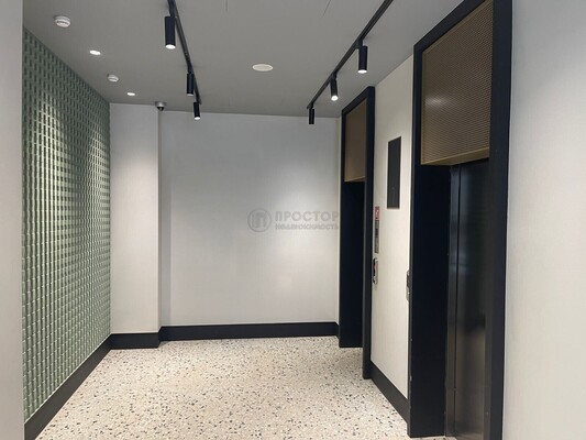 Продам двухкомнатную (2-комн.) квартиру, Окружной проезд, 10Б, Москва г