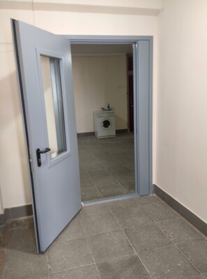 Продам однокомнатную (1-комн.) квартиру, Онежская ул, 53к3, Москва г