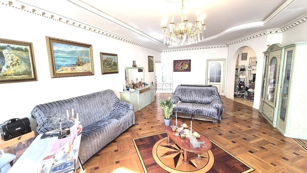 Продам трехкомнатную (3-комн.) квартиру, Удальцова ул, 81, Москва г