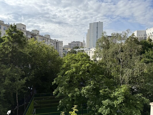 Продам двухкомнатную (2-комн.) квартиру, Гончарный проезд, 6с1, Москва г