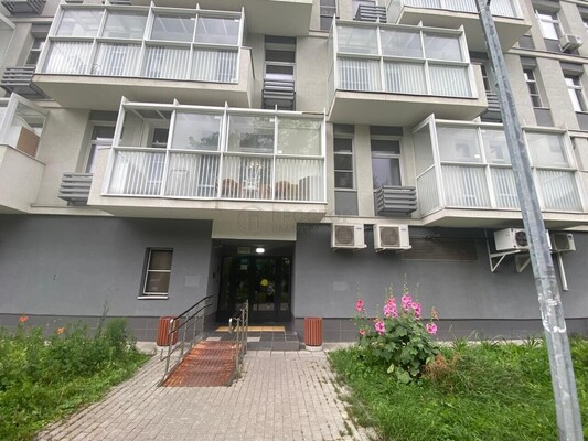 Продам трехкомнатную (3-комн.) квартиру, Академика Ильюшина ул, 12, Москва г