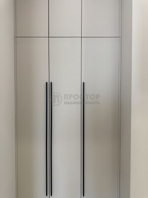 Продам трехкомнатную (3-комн.) квартиру, Шелепихинская наб, 42к1, Москва г