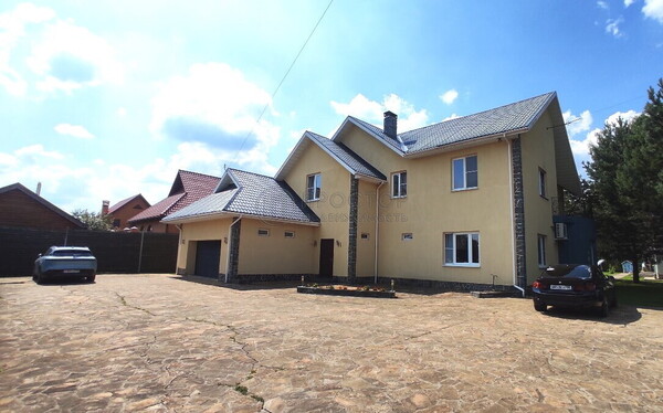 Продам коммерческое помещение 550 м2, Радужная ул, 4, Красные Холмы д