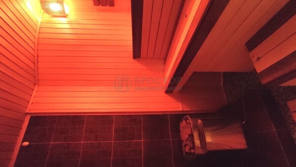 Продам коммерческое помещение 550 м2, Радужная ул, 4, Красные Холмы д