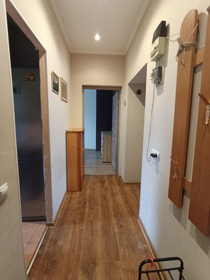 Продам двухкомнатную (2-комн.) квартиру, Товарный пер, 3, Калининград г