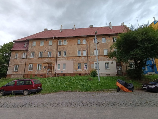 Продам двухкомнатную (2-комн.) квартиру, Товарный пер, 3, Калининград г