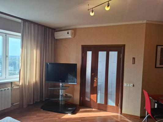 Продам однокомнатную (1-комн.) квартиру, Успенская ул, 32, Красногорск г