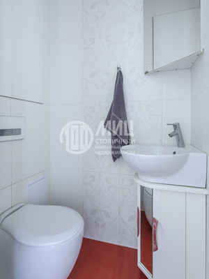 Продам многокомнатную квартиру, 1-я Машиностроения ул, 4к1, Москва г