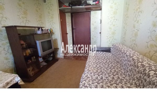 Продам комнату в 6-комн. квартире, Здоровцева ул, 10, Санкт-Петербург г