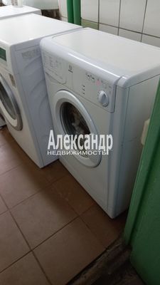 Продам комнату в 6-комн. квартире, Здоровцева ул, 10, Санкт-Петербург г