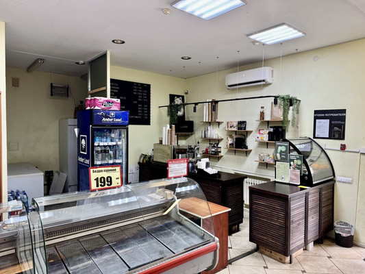Продам торговое помещение 102,6 м2, Московский пр-кт, 90, Калининград г