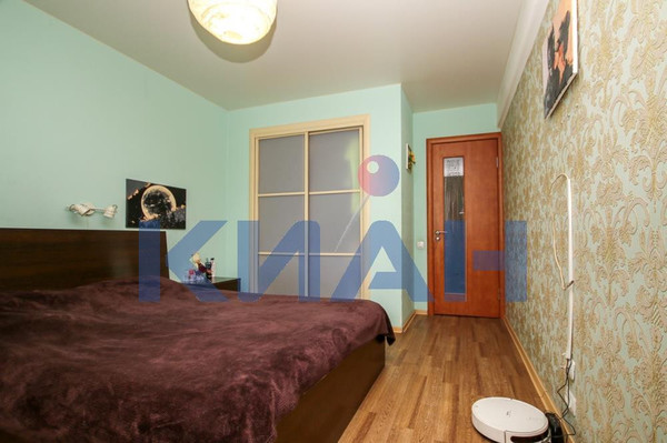 Продам трехкомнатную (3-комн.) квартиру, 2-я Хабаровская ул, 8А, Красноярск г