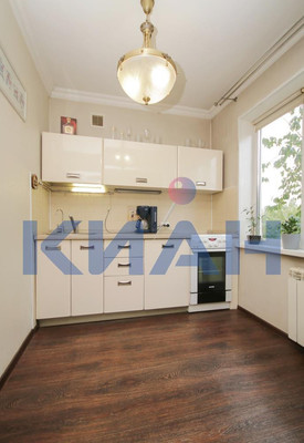 Продам трехкомнатную (3-комн.) квартиру, 2-я Хабаровская ул, 8А, Красноярск г