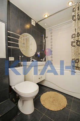 Продам трехкомнатную (3-комн.) квартиру, 2-я Хабаровская ул, 8А, Красноярск г