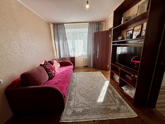 Продам трехкомнатную (3-комн.) квартиру, Пушкина ул, 51, Сыктывкар г