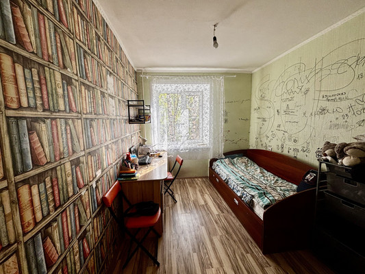 Продам трехкомнатную (3-комн.) квартиру, Пушкина ул, 51, Сыктывкар г