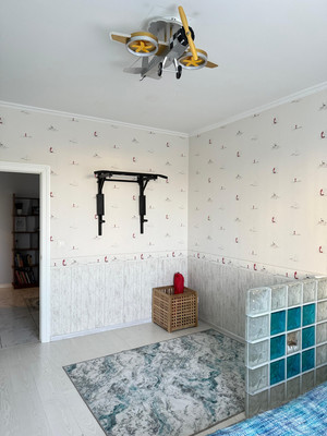 Продам трехкомнатную (3-комн.) квартиру, Курыжова (Южный мкр.) ул, 19к2, Домодедово г