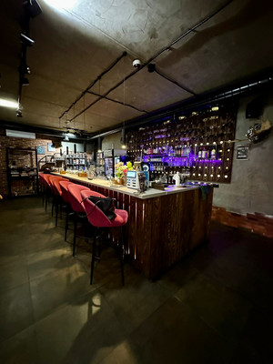 Продам коммерческое помещение 235 м2, Парижской Коммуны ул, 14, Казань г