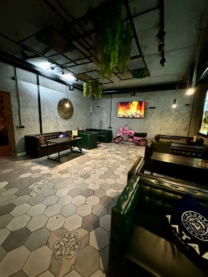 Продам коммерческое помещение 235 м2, Парижской Коммуны ул, 14, Казань г