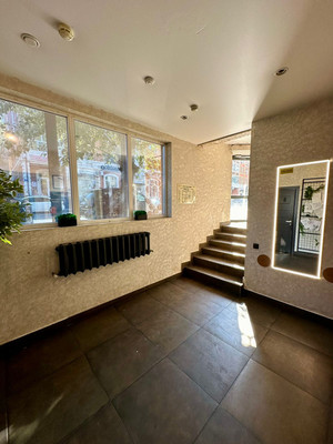 Продам коммерческое помещение 235 м2, Парижской Коммуны ул, 14, Казань г