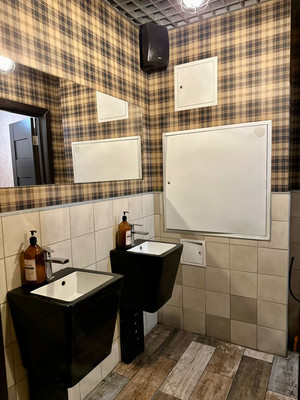 Продам коммерческое помещение 235 м2, Парижской Коммуны ул, 14, Казань г