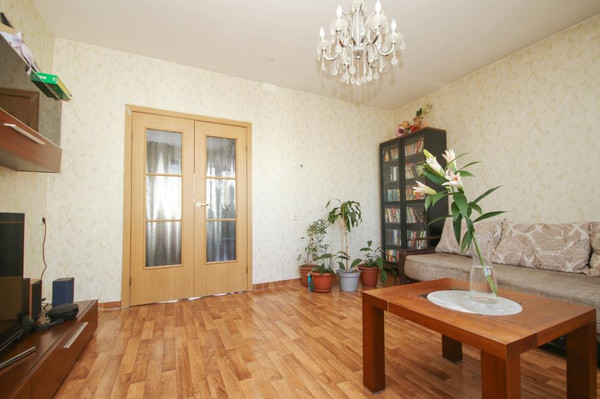 Продам двухкомнатную (2-комн.) квартиру, 9 Мая ул, 51, Красноярск г