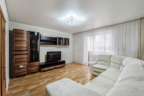 Продам однокомнатную (1-комн.) квартиру, Трашутина ул, 11, Челябинск г