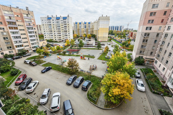 Продам однокомнатную (1-комн.) квартиру, Трашутина ул, 11, Челябинск г
