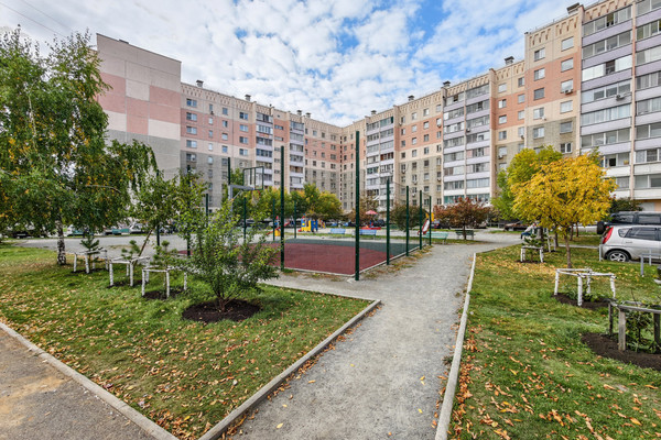 Продам однокомнатную (1-комн.) квартиру, Трашутина ул, 11, Челябинск г