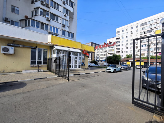 Продам двухкомнатную (2-комн.) квартиру, Вербовая ул, 9, Новороссийск г