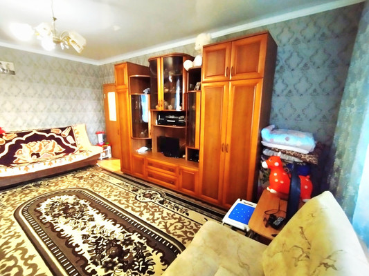 Продам однокомнатную (1-комн.) квартиру, Соцгородок мкр, 13, Апшеронск г