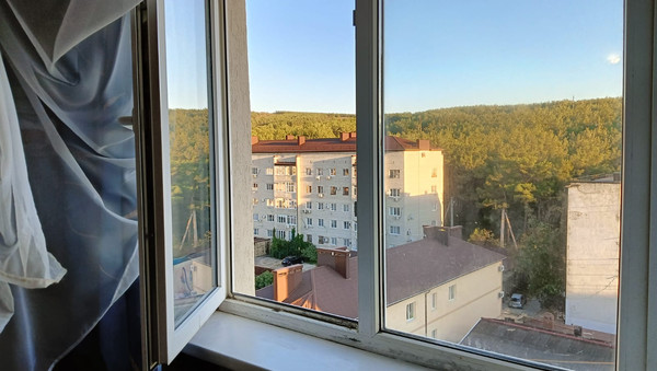 Продам однокомнатную (1-комн.) квартиру, Свердлова ул, 19, Геленджик г