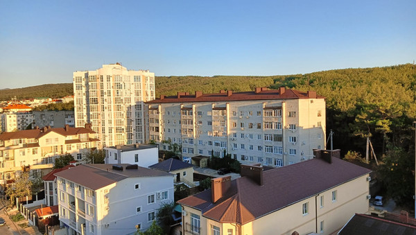 Продам однокомнатную (1-комн.) квартиру, Свердлова ул, 19, Геленджик г