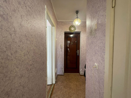 Продам однокомнатную (1-комн.) квартиру, Свердлова ул, 19, Геленджик г