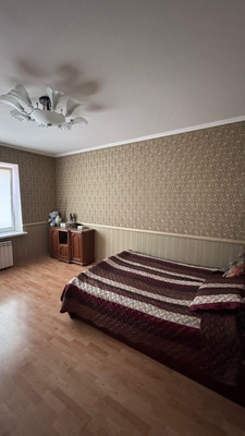 Продам двухкомнатную (2-комн.) квартиру, Жуковского ул, 24, Симферополь г