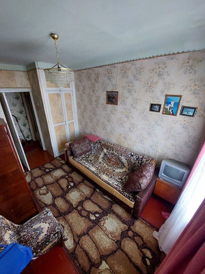 Продам трехкомнатную (3-комн.) квартиру, Киевская ул, 126, Симферополь г