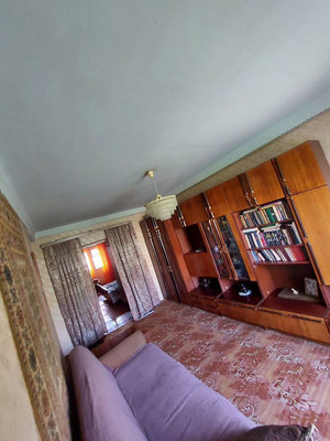 Продам трехкомнатную (3-комн.) квартиру, Киевская ул, 126, Симферополь г